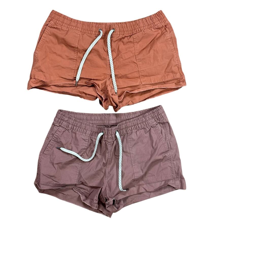 Vuori Shorts Two Pairs Womens L Casual Athletic Gorpecore Outdoor Comfort Bundle
